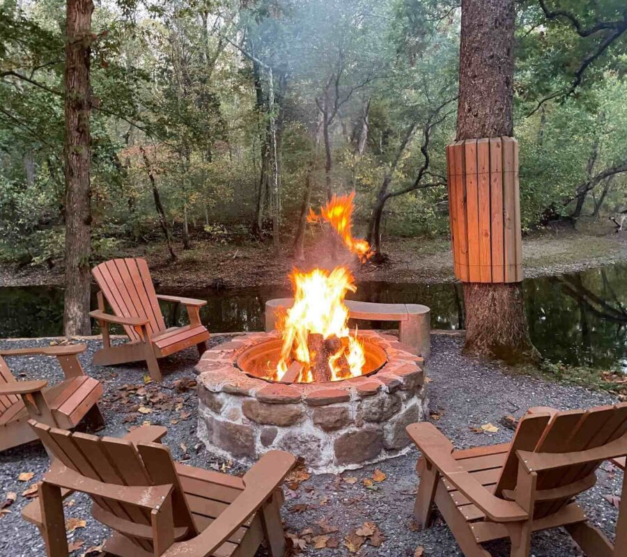 Ognisko w ogrodzie z kamieni – instrukcja DIY krok po kroku