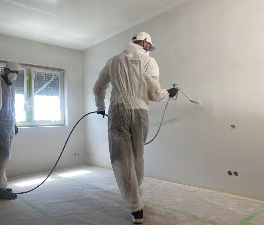 Braki kadrowe w brygadach wykończeniowych. Jak wydajny agregat Graco rekompensuje absencje?